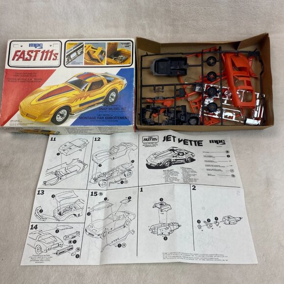 Vintage MPC Fast 111's Jet Vette Corvette 1/20 Scale Model Kit - Picture 4 of 9